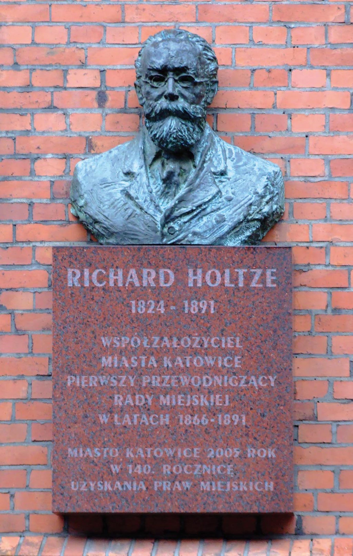 Richard Holtze pomnik, Rzeźba pomnikowa, Bogumił Burztński